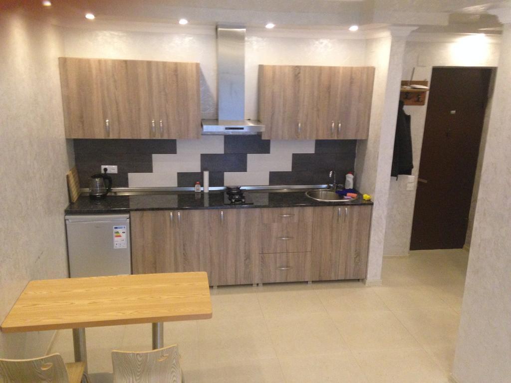Oldbatumi Apartment Екстериор снимка